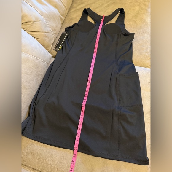 HIND Women’s Sport Athletic dress with short, pockets, Large - Picture 8 of 11